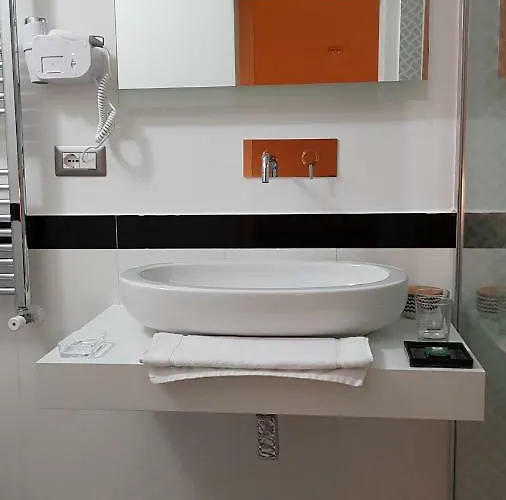 San Mattia לינה וארוחת בוקר 4*